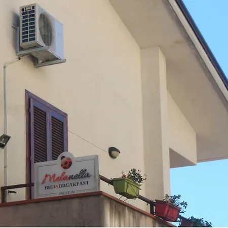 Melanella ベッド・アンド・ブレックファスト